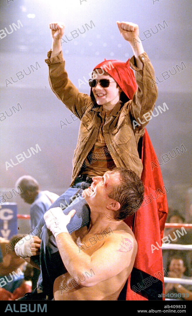 SCOTT TERRA in DAREDEVIL, 2003, directed by MARK STEVEN JOHNSON. Copyright TM/20 TH CENTURY FOX/REGENCY ENTERPRISES.
