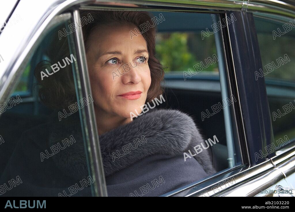 JANET MCTEER in HANNAH ARENDT, 2012, directed by MARGARETHE VON TROTTA. Copyright MACT PRODUCTIONS.