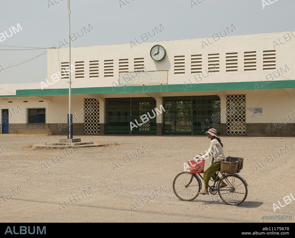Abandoned Railway Station, Battambang, Battambang Province, Cambodia, Indochina, Southeast Asia, Asia.