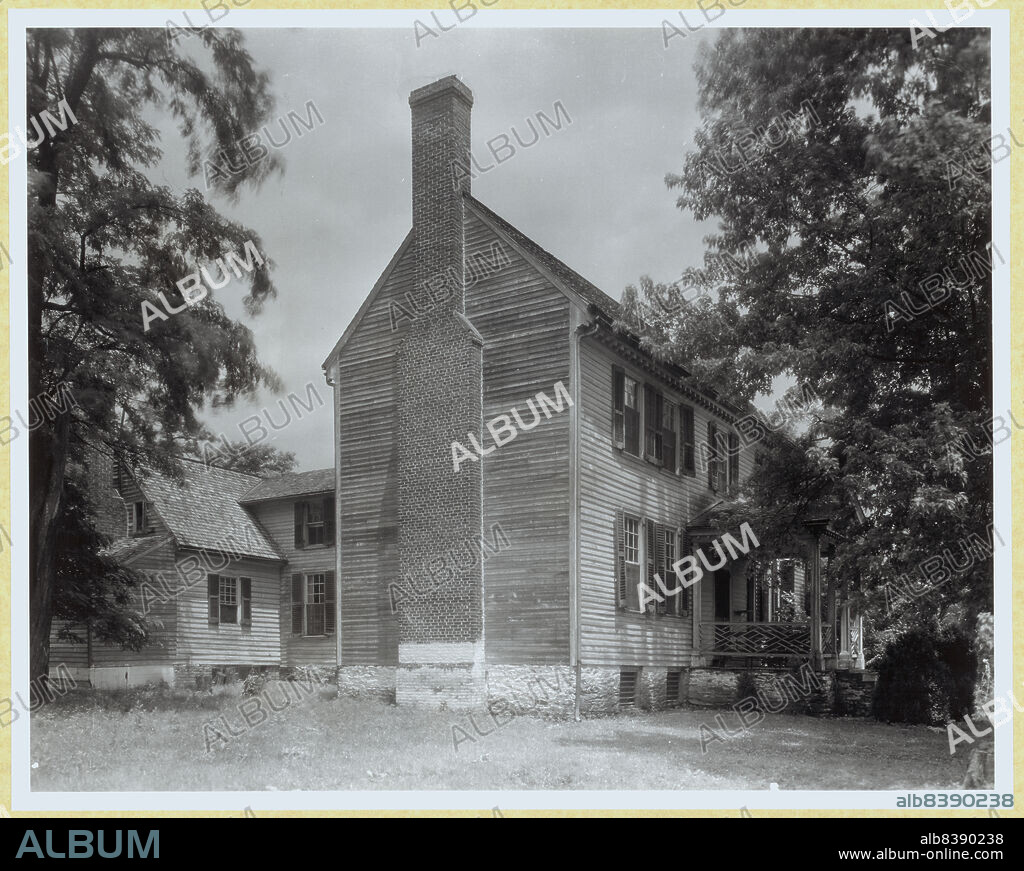 FRANCES BENJAMIN JOHNSTON. Plain Dealing, Charlottesville vic., Albemarle County, Virginia, 1933.