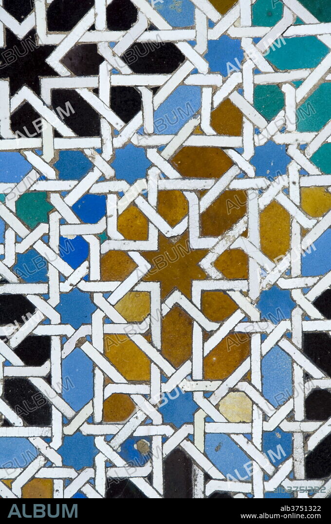 Azulejos tile work in the Mudejar style, Real Alcazar, UNESCO World Heritage Site, Santa Cruz district, Seville, Andalusia (Andalucia), Spain, Europe.