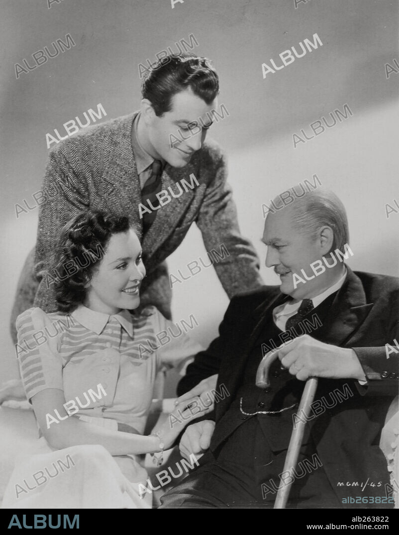 LIONEL BARRYMORE, MAUREEN O'SULLIVAN and ROBERT TAYLOR in A YANK AT OXFORD, 1938, directed by JACK CONWAY. Copyright M.G.M BRITISH.