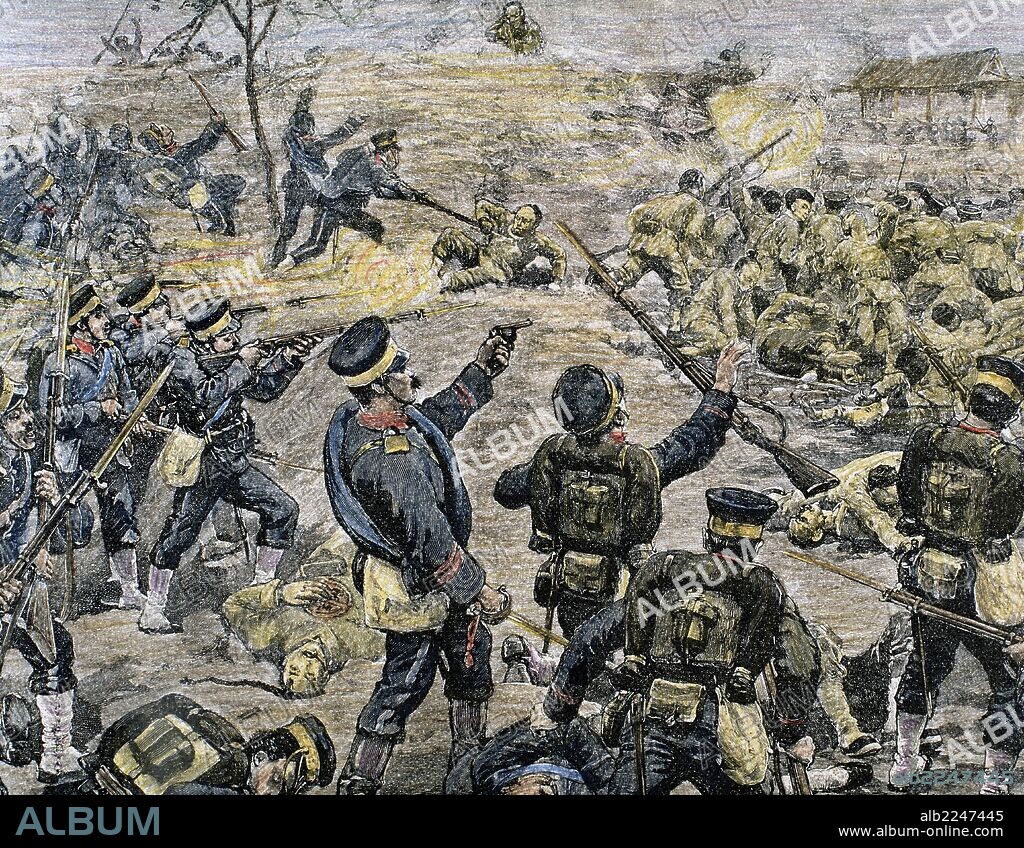 PRIMERA GUERRA CHINO-JAPONESA (1894-1895). Conflicto que fue sobre todo una lucha por la posición de Corea. Acabó con resultado favorable a Japón, firmándose el "Tratado de Shimonoseki" en 1895. "BATALLA DE PING YANG". Los japoneses tomando por asalto una posición china. Grabado coloreado.