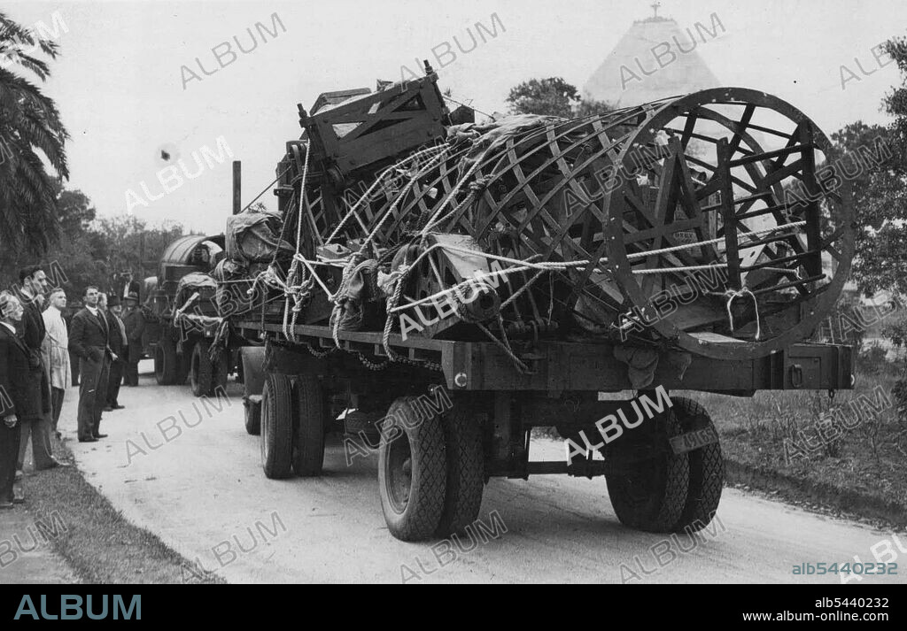 Telescope Off To Canberra -- The Big Telescope, which has been at the Observatory since 1860, today left by road for Canberra. It will be installed in the Mt. Stromlo Observatory there. June 25, 1945.