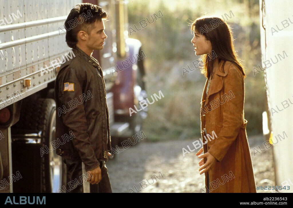 JARED LETO und SELMA BLAIR in HIGHWAY, 2002, unter der Regie von JAMES COX. Copyright ALEX ENTERTAINMENT INC.
