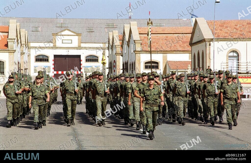 23 julio 1999. Soldados del cuartel de Ingenieros de Salamanca que Parten hoy hacia Bosnia.