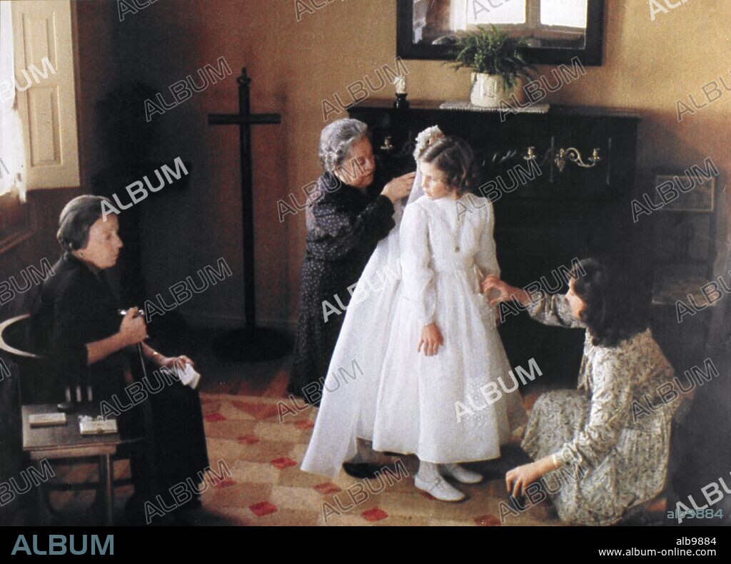 RAFAELA APARICIO en EL SUR, 1983, dirigida por VICTOR ERICE. Copyright ELIAS QUEREJETA/CHLOE PROD/SP RADIO-TV.