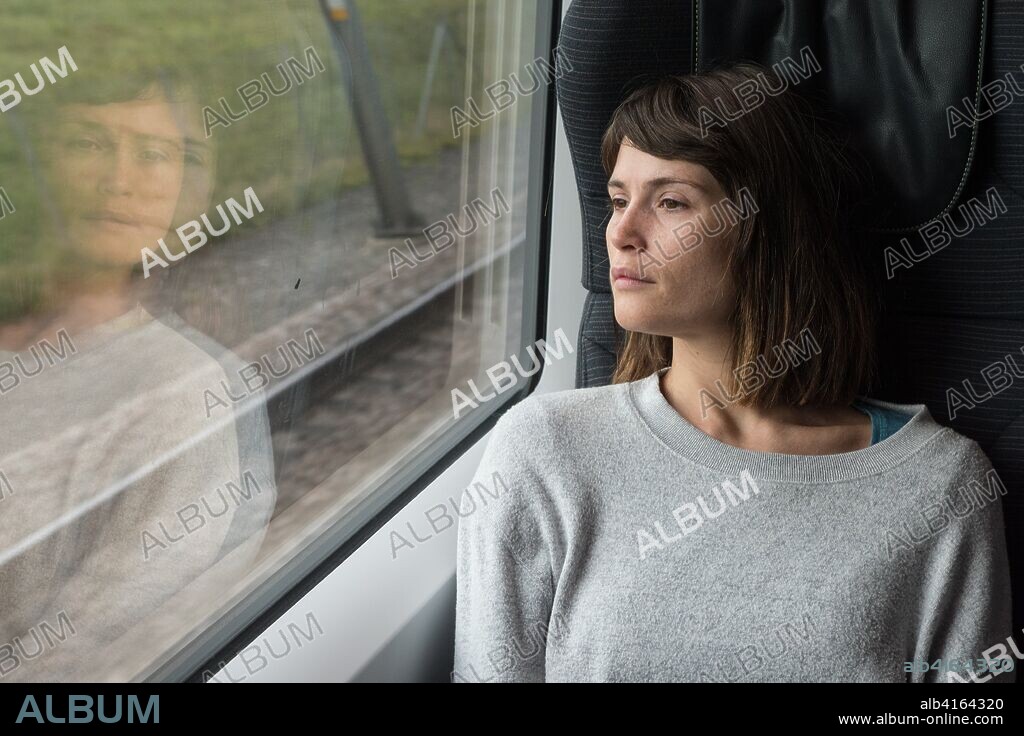 GEMMA ARTERTON en LA BÚSQUEDA DE LA FELICIDAD, 2017 (THE ESCAPE), dirigida por DOMINIC SAVAGE. Copyright Lorton Entertainment / Shoebox Films.