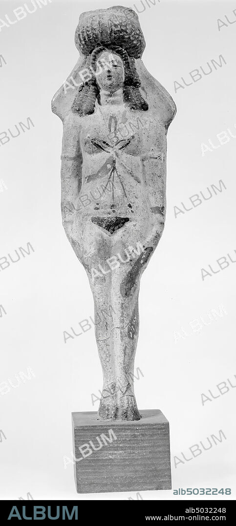 kanephoros, woman, standing, votive statue, terracotta, 34.5 cm, Greco-Roman Period, Roman imperial period, Egypt.