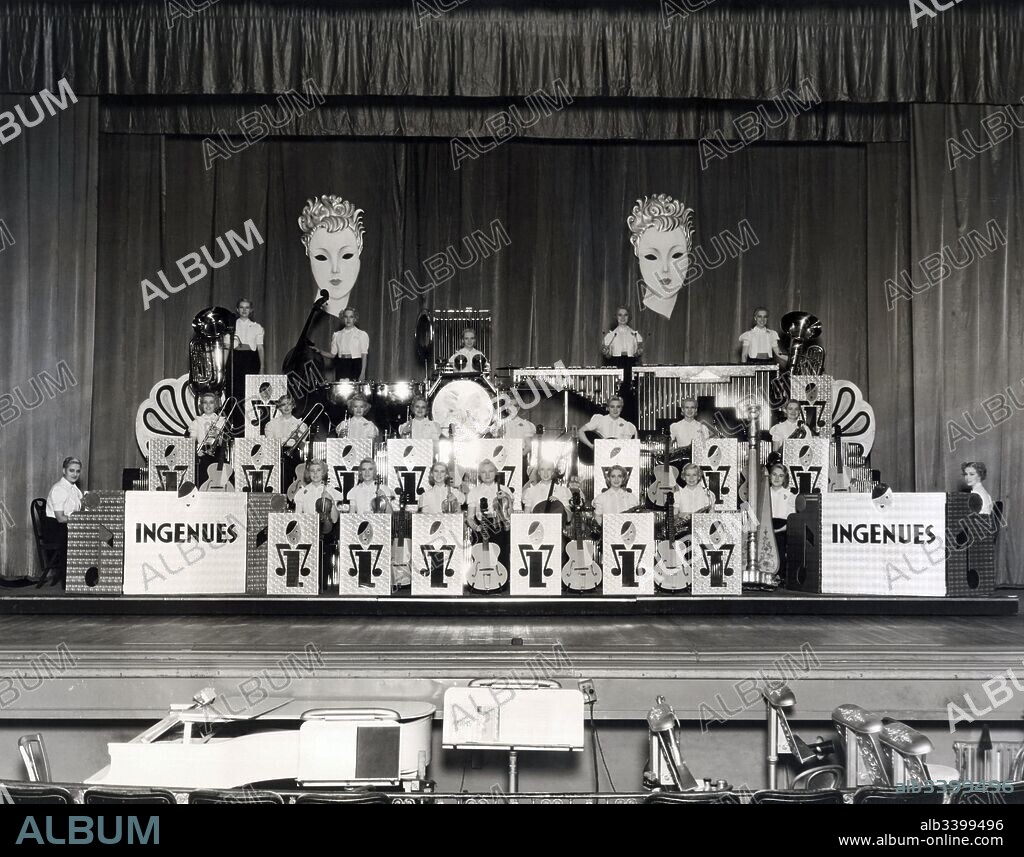 Chicago, Illinois:  c. 1930 The noted all girl jazz band, The Ingenues. Managed by William Morris, the group toured the world and appeared in several films.