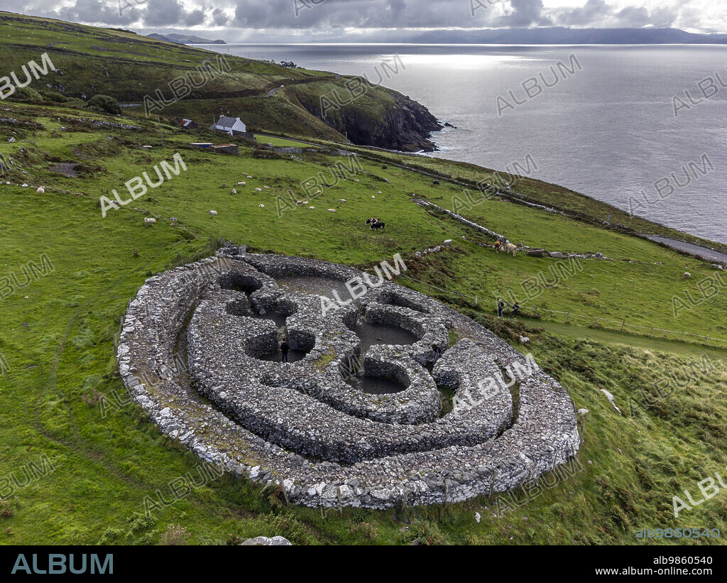 Cashel Murphy, Ancient Celtic settlement, Early Christian era (5th-8th centuries AD), Dingle Peninsula, County Kerry, Ireland, United Kingdom.