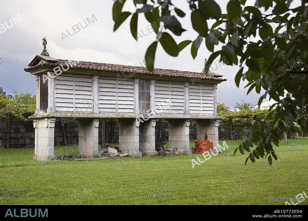 ´Hórreo´ traditional granary, Acuña hotel and spa, Pontevedra, Galicia, Spain.