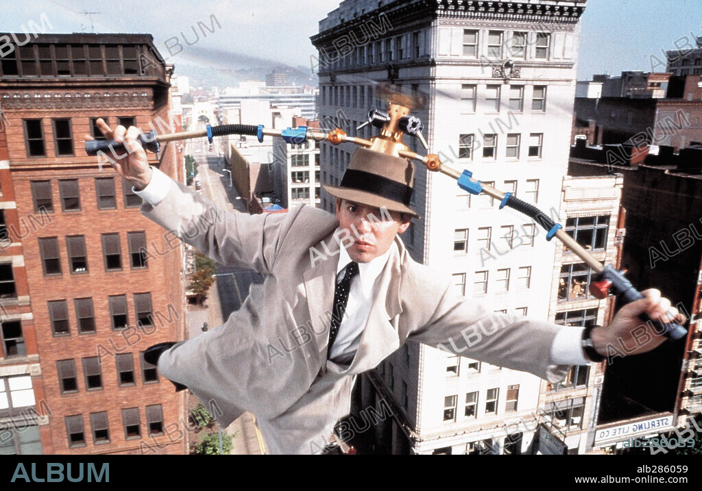 MATTHEW BRODERICK in INSPECTOR GADGET, 1999, directed by DAVID KELLOGG. Copyright WALT DISNEY PICTURES / MASI, FRANK.