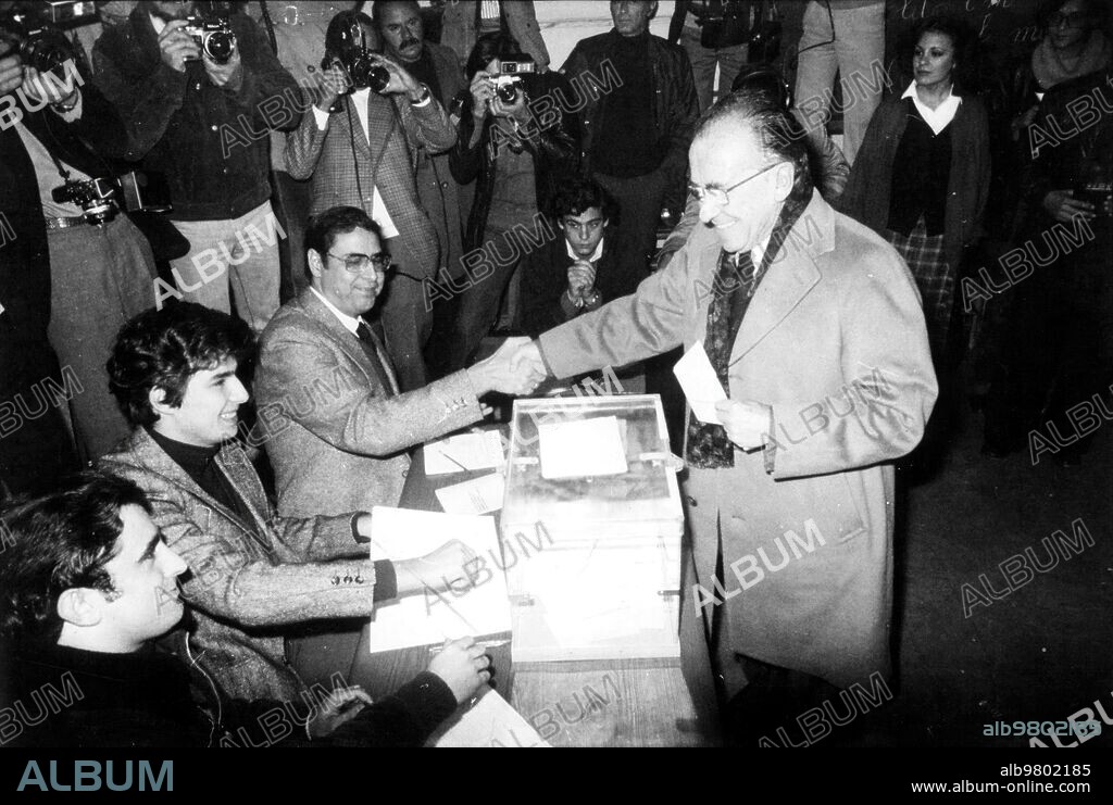 Madrid, 12/06/1978. The general secretary of the PCE, Santiago Carrillo, went, early in the morning, to cast his vote at the San Ramón school, located on Ciudad de Barcelona avenue.