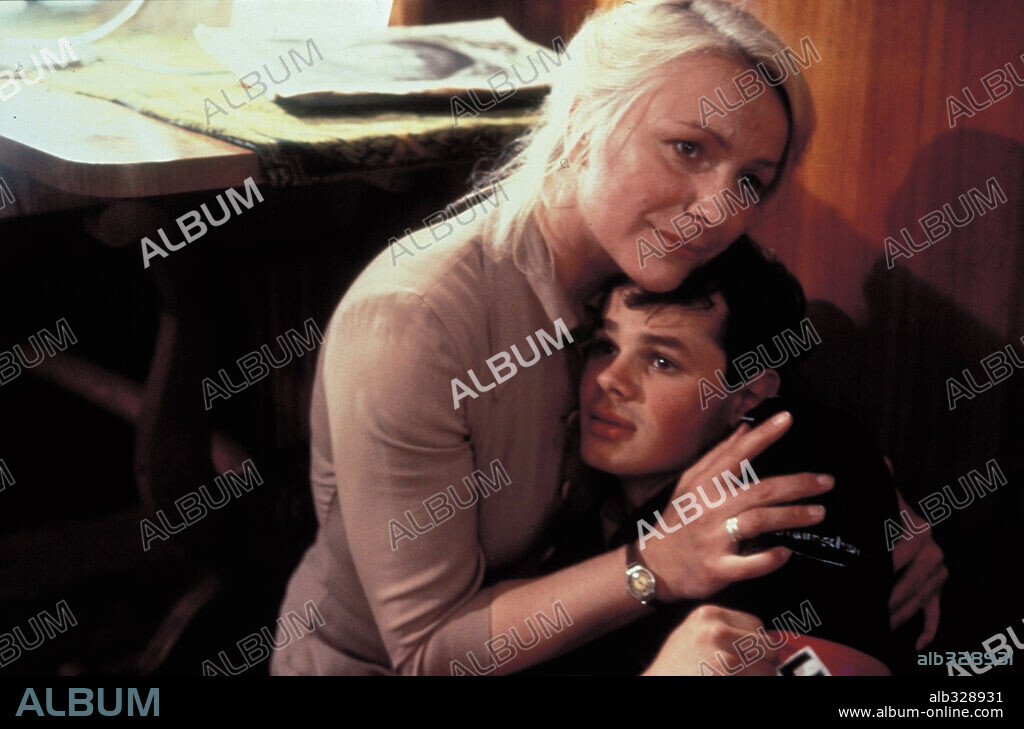 MARCO HOFSCHNEIDER en EUROPA, EUROPA, 1990 (EUROPA EUROPA), dirigida por AGNIESZKA HOLLAND. Copyright LES FILMS DU LOSANGE/FILMKUNST.