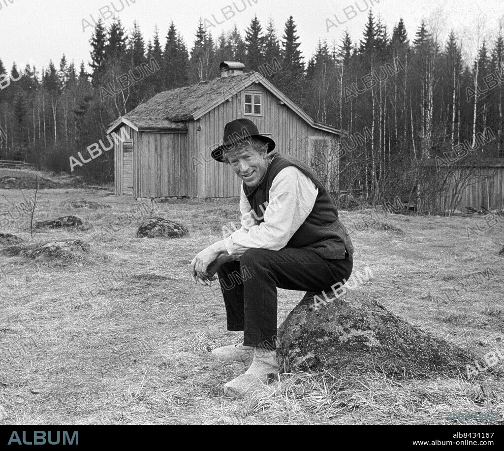 Göteborg 1969-04-17. Filminspelning av Jan Troells film Utvandrarna - Max von Sydow. Foto: Kamerareportage *** Local Caption *** GT. KAMERAREPORTAGE.