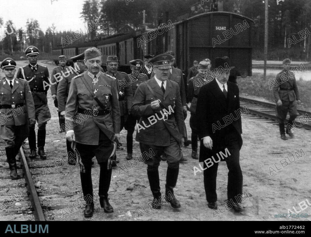 Adolf Hitler, Risto Ryti and Carl Gustaf Mannerheim. Adolf Hitler with his press agency's chief Otto Dietrich and his field marshal Wilhelm Keitel on his arrival in Leningrad, present Saint Petersburg, walking between the Finnish marshal Carl Gustav Mannerheim and the Finnish president Risto Ryti. Leningrad, June 1942.