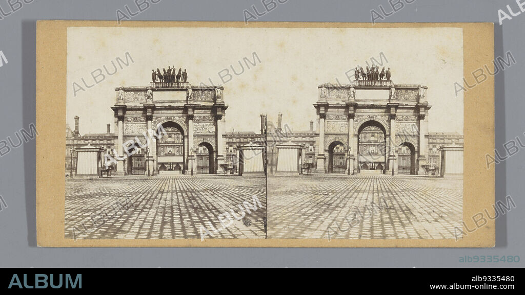 View of the Arc de Triomphe du Carrousel in Paris, with the Palais des Tuileries in the background, anonymous, Place du Carrousel, c. 1860 - before 23-May-1871, cardboard, albumen print, height 85 mm × width 170 mm.