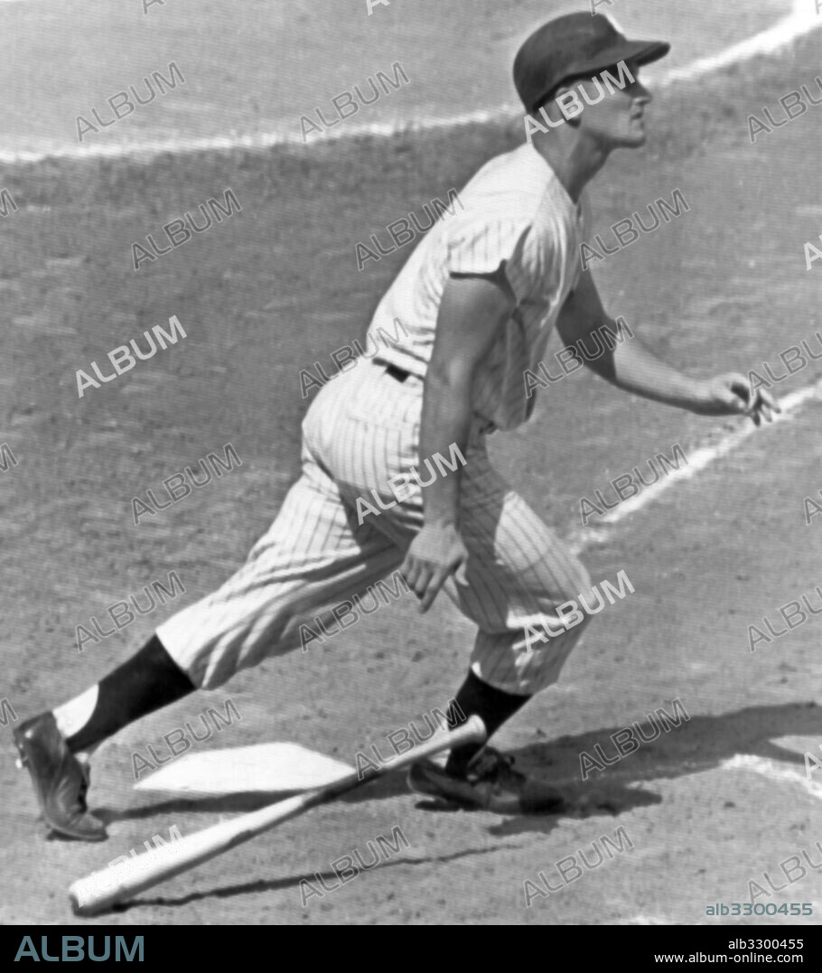 New York, New York:  August 17, 1961.New York Yankee slugger Roger Maris drops his bat and watches home run number 48 sail into the stands. He had hit number 47 earlier in the first inning.