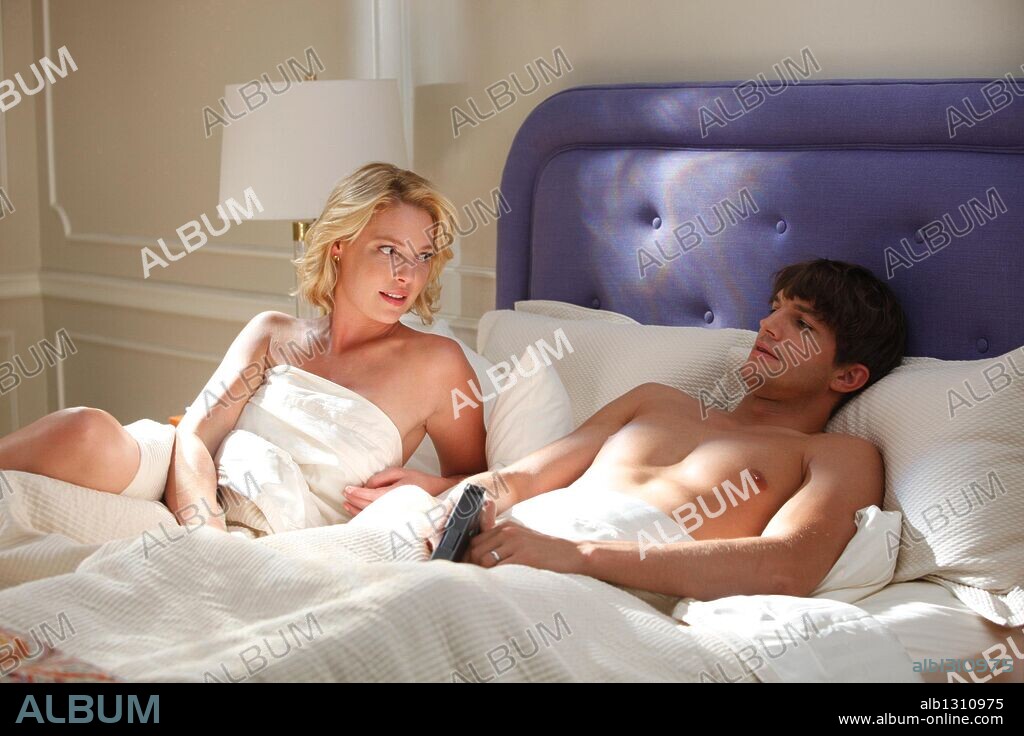 ASHTON KUTCHER and KATHERINE HEIGL in KILLERS, 2010, directed by ROBERT LUKETIC. Copyright KATALYST FILMS/LIONSGATE.