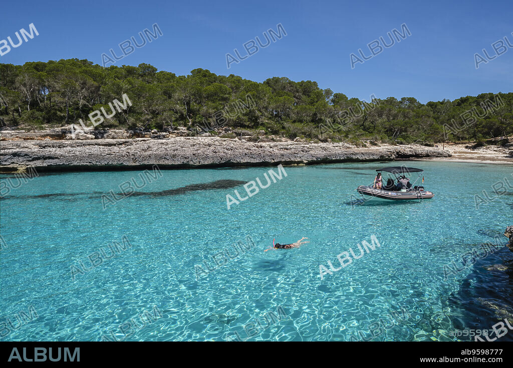 Calo des Borgit, Santanyi, Parc Natural de Mondragó, Mallorca, Balearic Islands, Spain.