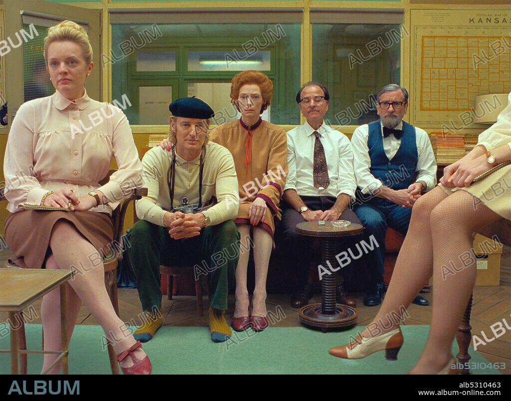 ELISABETH MOSS, FISHER STEVENS, GRIFFIN DUNNE, OWEN WILSON and TILDA SWINTON in THE FRENCH DISPATCH, 2021, directed by WES ANDERSON. Copyright AMERICAN EMPIRICAL PICTURES/INDIAN PAINTBRUSH/STUDIO BABELSB.
