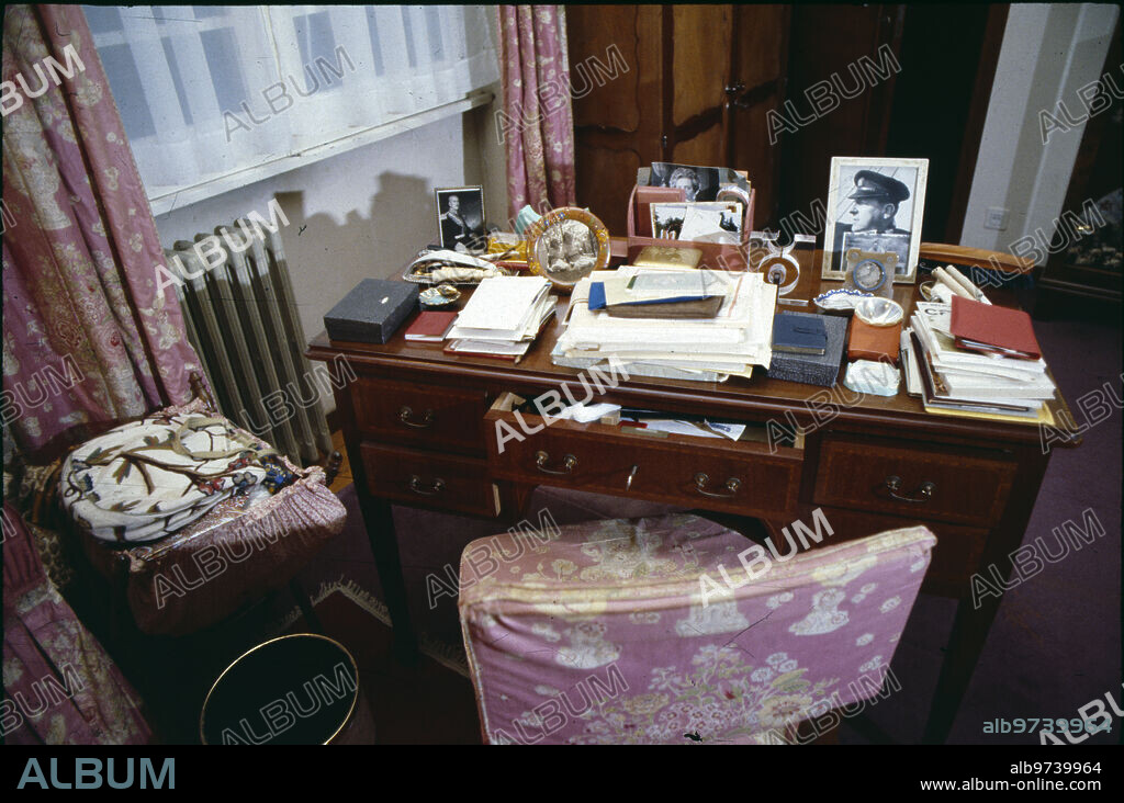 21 mayo 1987. Estoril. Villa Giralda, residencia de Don Juan de Borbón, Conde de Barcelona.
