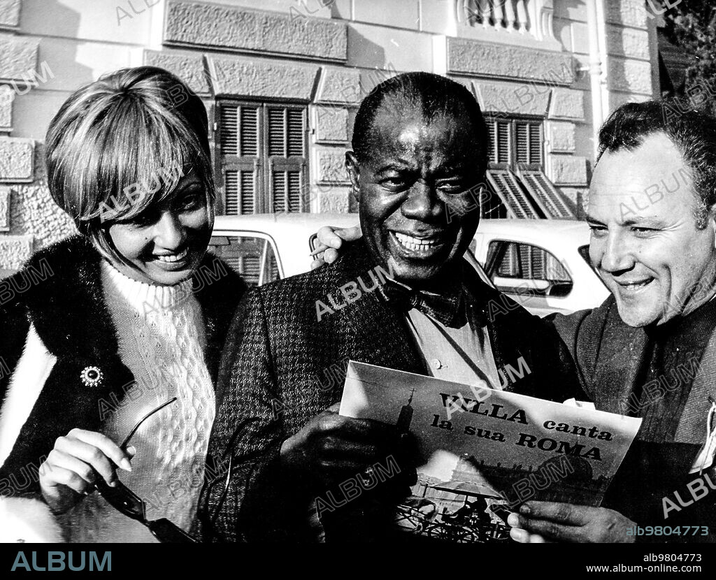 Lara saint paul, louis armstrong, claudio villa, rome 1968.