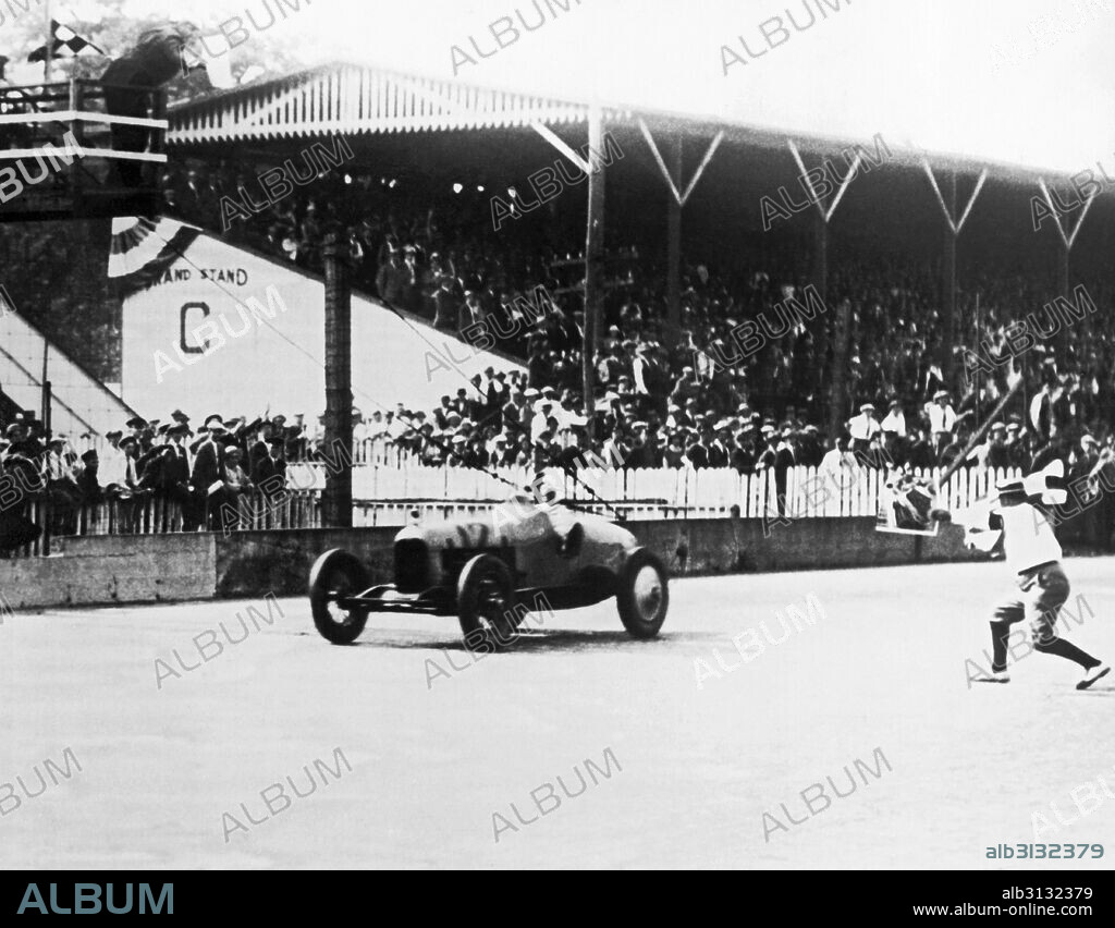 Indianapolis, Indiana:  June 1, 1925 Peter De Paolo was the victor in the indy 500 race this year with a record speed of 101.13 mph. He is the nephew of racecar driving champion Ralph De Palma.
