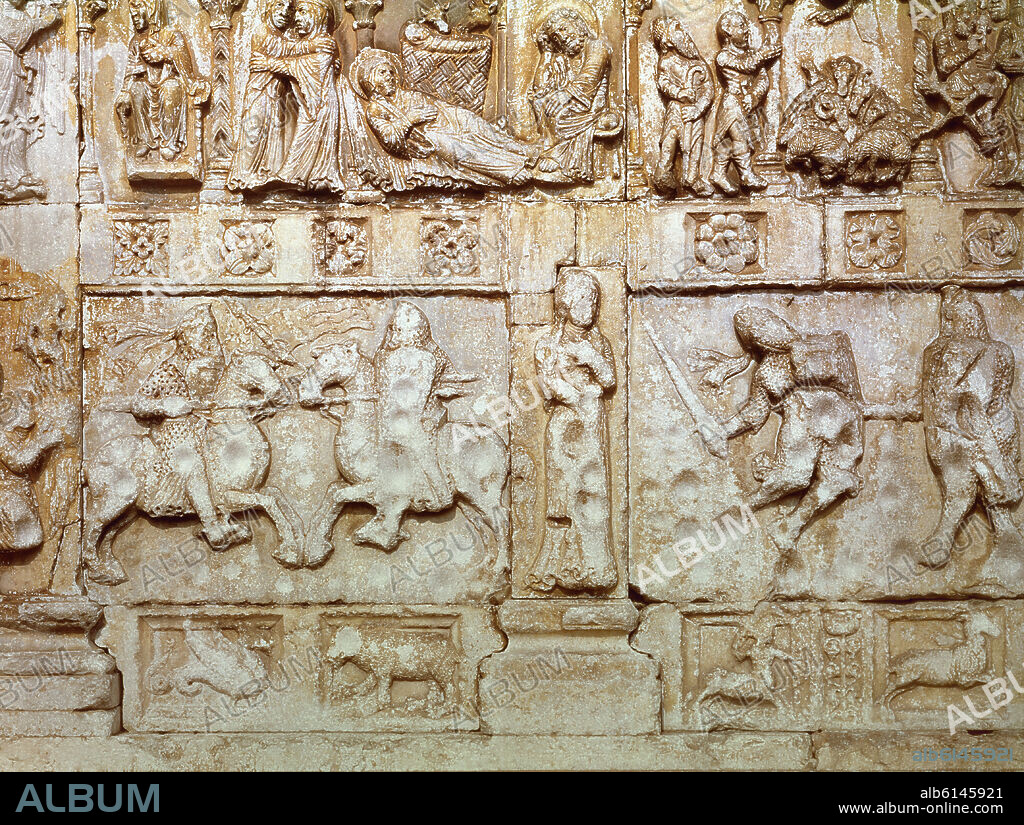 COMBATE ENTRE TEODORICO "EL GRANDE" Y ODOACRO - BAJORRELIEVE DEL PORTICO - SIGLO XII - ROMANICO ITALIANO.