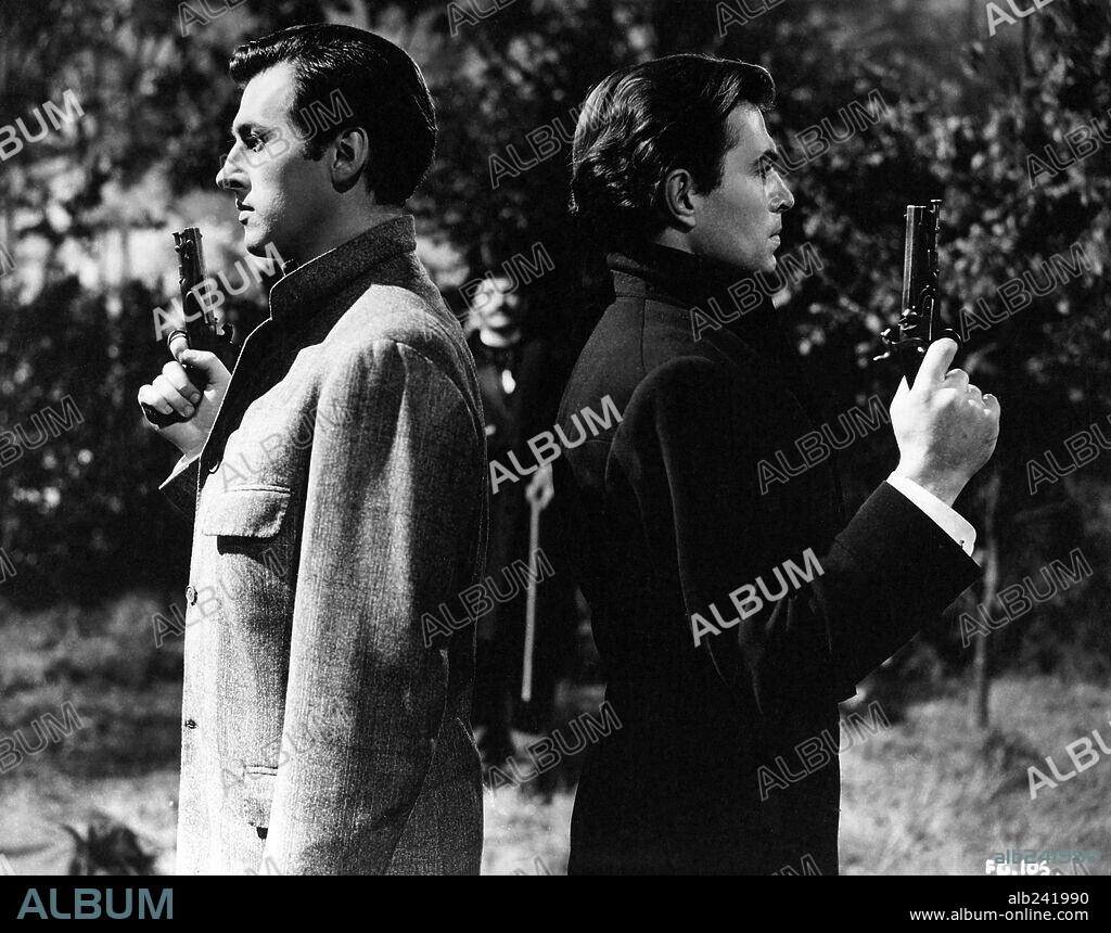 JAMES MASON and STEWART GRANGER in MAN OF EVIL, 1944 (FANNY BY GASLIGHT), directed by ANTHONY ASQUITH. Copyright GAINSBOROUGH FILMS.