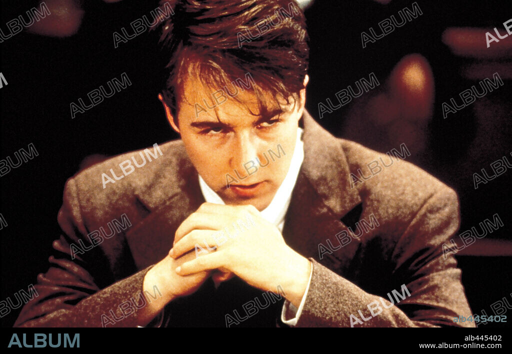 EDWARD NORTON en LAS DOS CARAS DE LA VERDAD, 1996 (PRIMAL FEAR), dirigida por GREGORY HOBLIT. Copyright PARAMOUNT PICTURES.