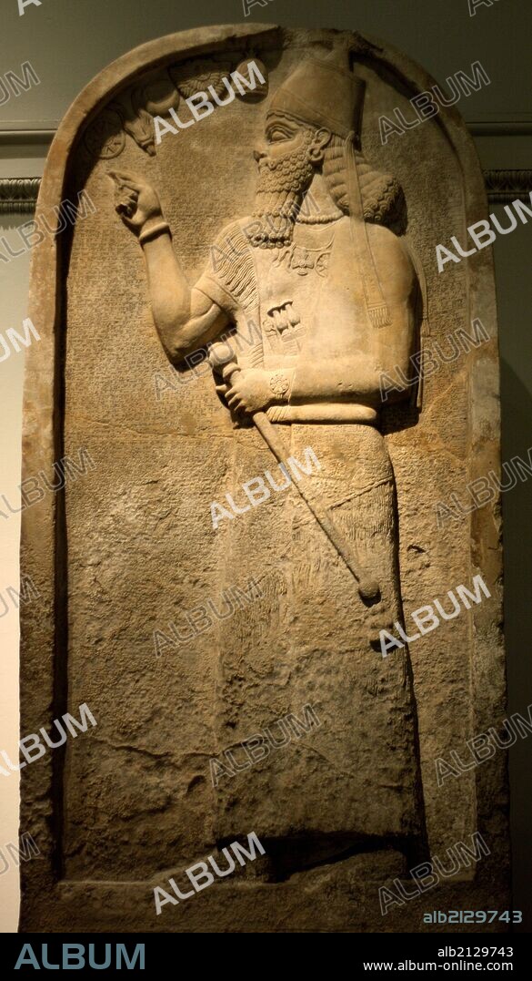 Gypsum stele of the Assyrian king Ashurnasirpal II (883-859BC) From his capital city of Nimrud (now in Iraq) 9th Century BC (Photo by: Universal History Archive/UIG via Getty Images).