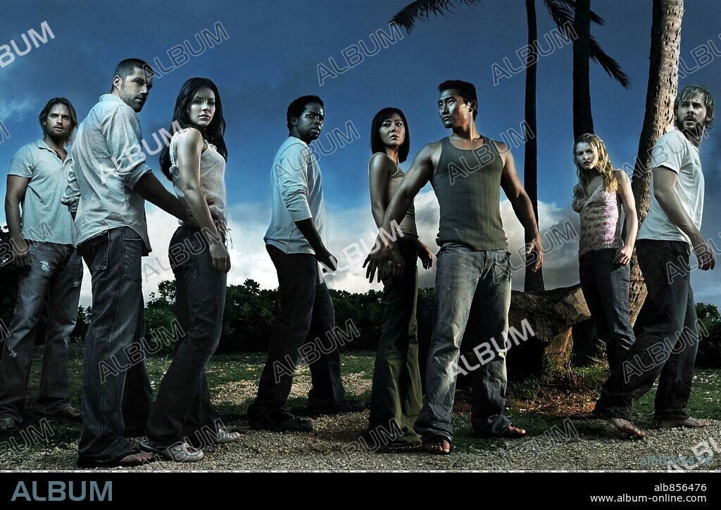 DANIEL DAE KIM, DOMINIC MONAGHAN, EMILIE DE RAVIN, EVANGELINE LILLY, HAROLD PERRINEAU JR, JOSH HOLLOWAY, MATTHEW FOX and YUNJIN KIM in LOST, 2004. Copyright ABC.