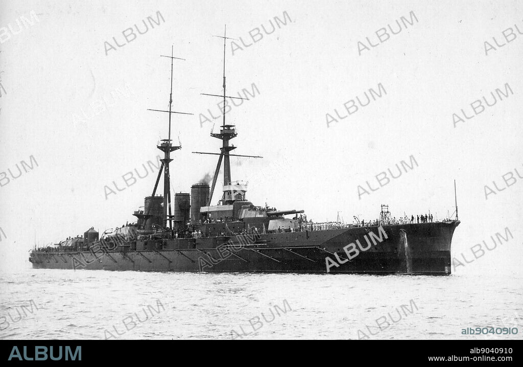 Japanese Navy battle cruiser Hiei 1914 World war One.