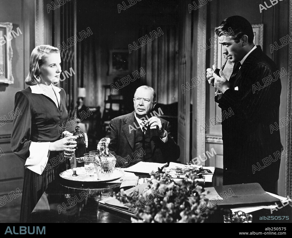 ANN TODD, CHARLES COBURN and GREGORY PECK in THE PARADINE CASE, 1947, directed by ALFRED HITCHCOCK. Copyright SELZNICK INTERNATIONAL/ASSOC ARTISTS.