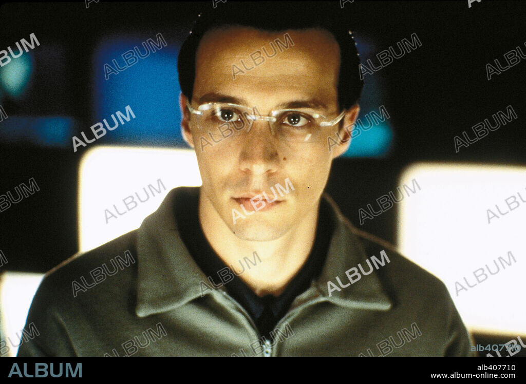 FELE MARTINEZ en EL ARTE DE MORIR, 2000, dirigida por ALVARO FERNANDEZ ARMERO. Copyright AURUM PRODUCCIONES, S.A.-CRISTAL P.C.