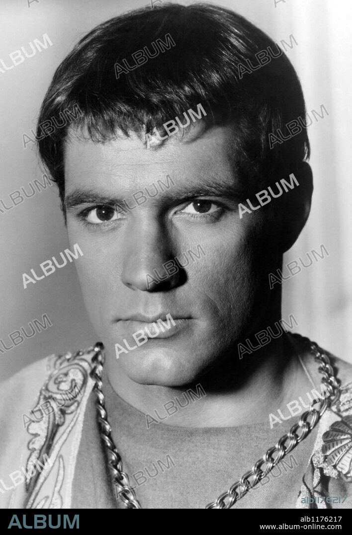 JOHN GAVIN in SPARTACUS, 1960, directed by STANLEY KUBRICK. Copyright BRYNA/UNIVERSAL.