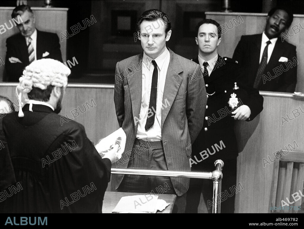 LIAM NEESON dans UNDER SUSPICION, 1991, réalisé par SIMON MOORE. Copyright COLUMBIA PICTURES.
