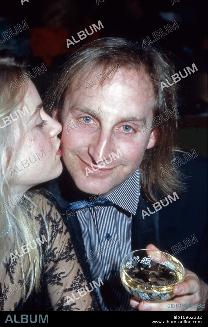 Germany comedian Otto Waalkes with girlfriend Manuela Ebelt, Germany 1980s.
