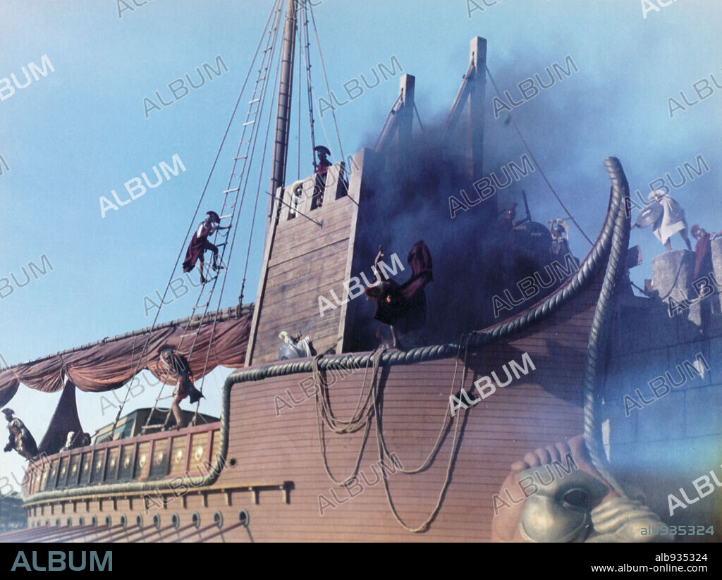 SIEGE OF SYRACUSE, 1960 (L' ASSEDIO DI SIRACUSA). Copyright GALETEA FILM/GLOMER FILM/SOCIETE CINEMATOGRAPHIQUE LYRE.