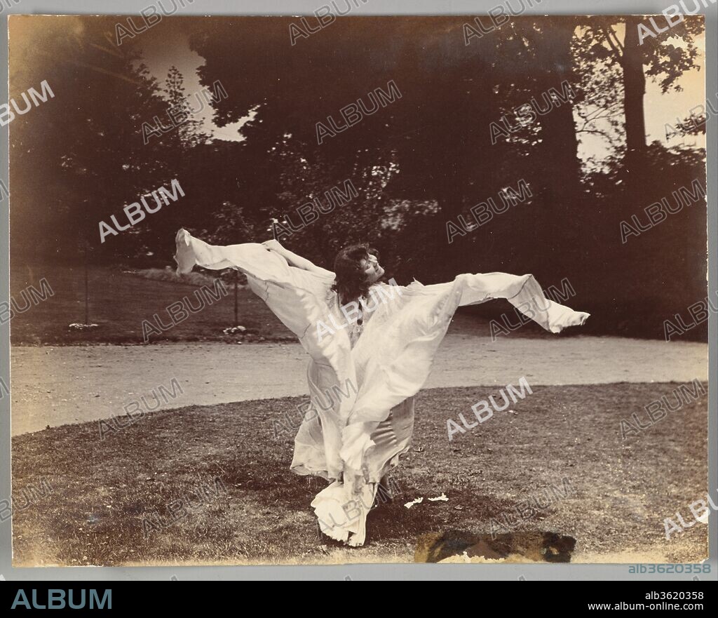Loie Fuller Dancing. Artist: Samuel Joshua Beckett (British, Shadwell, Stepney [London] 1870-1940 Bournemouth). Dimensions: Image: 4 in. × 5 1/8 in. (10.2 × 13 cm). Date: ca. 1900.