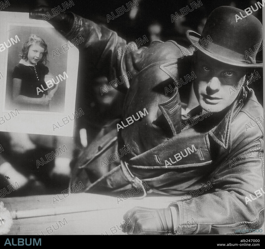 M, 1931, directed by FRITZ LANG. Copyright NERO-FILM AG, BERLIN.