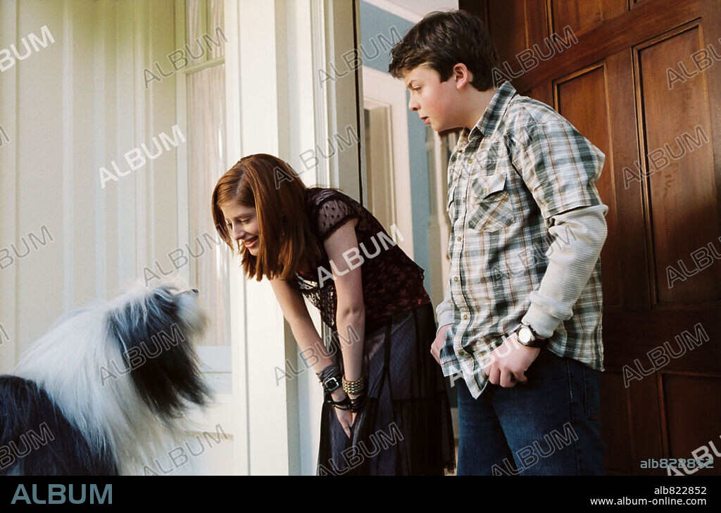 SPENCER BRESLIN and ZENA GREY in THE SHAGGY DOG, 2006, directed by BRIAN ROBBINS. Copyright DISNEY ENTERPRISES / LEDERER, JOSEPH.