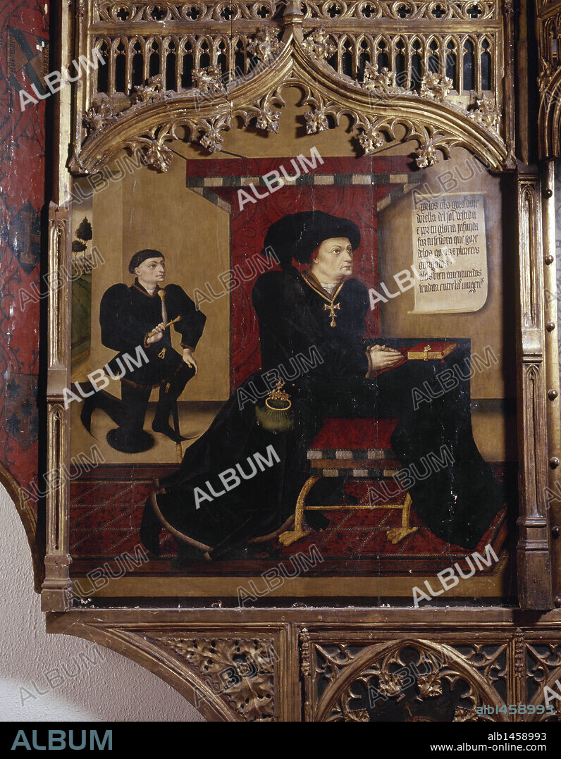 SANTILLANA, Iñigo López de Mendoza, marqués de (Carrión de los Condes, 1398-Guadalajara, 1458). Escritor español. Intervino activamente en la política de su tiempo. Retrato del marqués en el retablo gótico en el que están representados él y su esposa. Palacio del Infantado. Guadalajara.