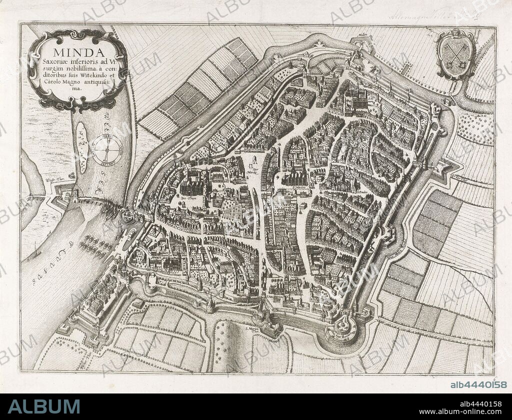 Map of Minden Minda saxoniae inferioris ad Vi (...) (title on object), Map of the city of Minden with buildings in a bird's eye view. Top left the title cartouche with text in Latin, below a compass, top right a coat of arms, prospect or city, town panorama, silhouette of city, coat of arms (as symbol of the state, etc.) (province, provincial), fortified city, Minden, Wenceslaus Hollar, Germany, 1657, paper, etching, h 372 mm × w 508 mm.