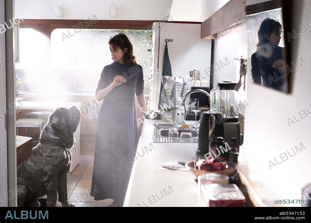 CHARLOTTE GAINSBOURG in MON CHIEN STUPIDE, 2019, unter der Regie von YVAN ATTAL. Copyright Montauk Films / Same Player.