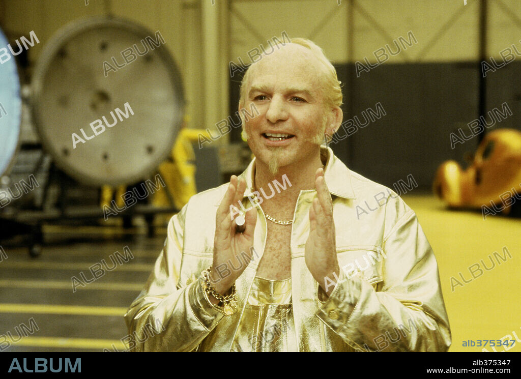 MIKE MYERS in AUSTIN POWERS IN GOLDMEMBER, 2002, unter der Regie von JAY ROACH. Copyright NEW LINE CINEMA / GORDON, MELINDA SUE.