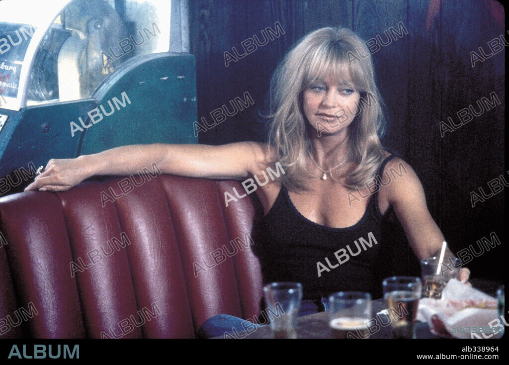 GOLDIE HAWN in TOWN & COUNTRY, 2001, directed by PETER CHELSOM. Copyright NEW LINE CINEMA / JAMES, DAVID.