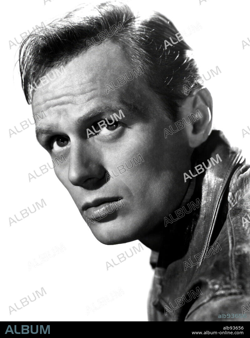 RICHARD WIDMARK in NO WAY OUT, 1950, unter der Regie von JOSEPH L. MANKIEWICZ. Copyright 20TH CENTURY FOX.